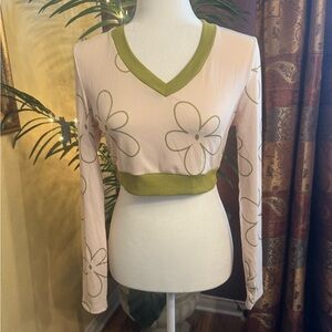 Cider Floral V-Neck Long Sleeve Top